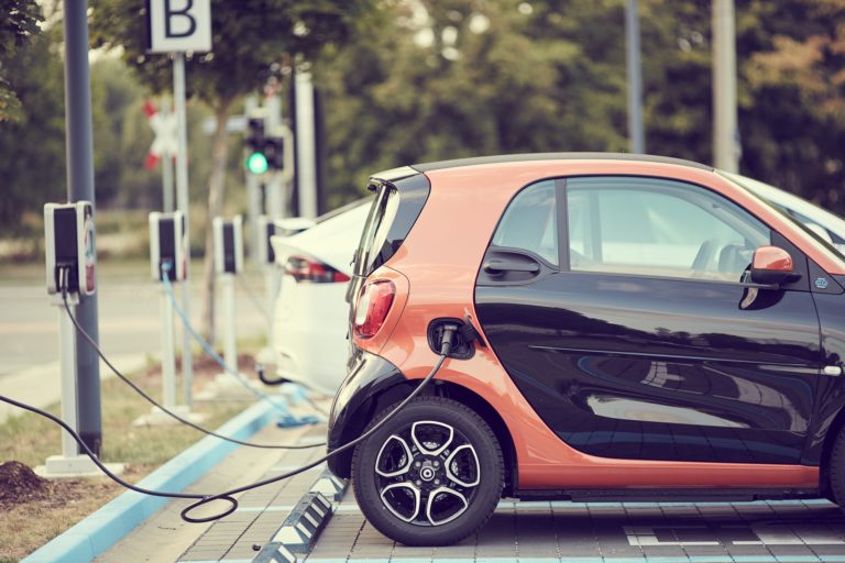 How Much Power is Required to Charge An Electric Car?